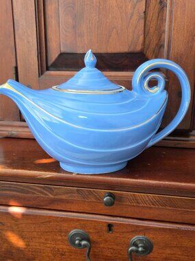 Hall Aladdin Teapot